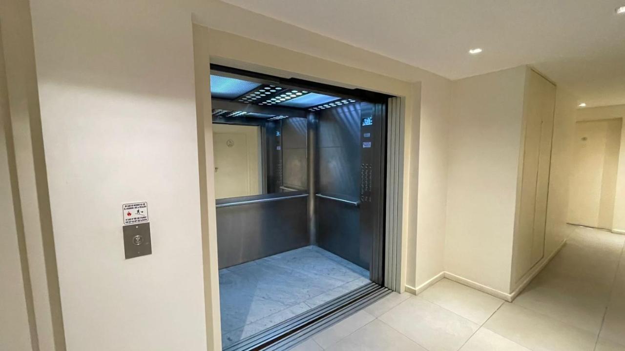Espectacular En Lo Mejor De Belgrano Sobre Libertador Apartment บัวโนสไอเรส ภายนอก รูปภาพ